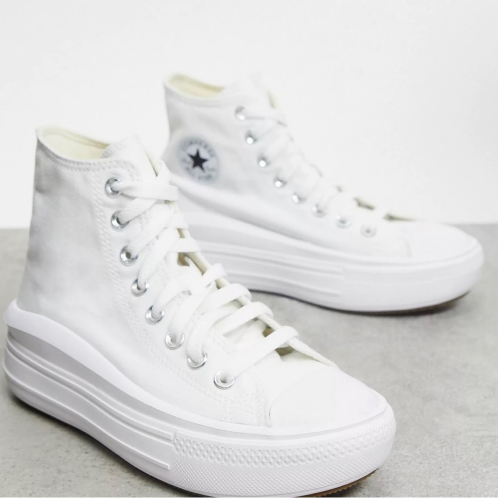 🤍🤍 BRAND NEW Converse Chuck Taylor All Star Move Hi sneakers in white